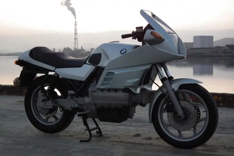 BMW K100 Specs and Review (The Flying Brick)