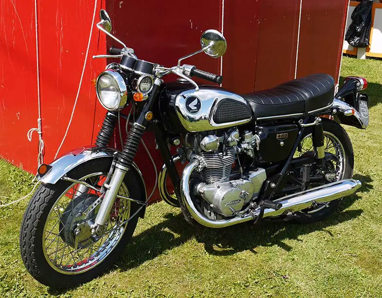 Honda CB450 Black Bomber Motorcycle