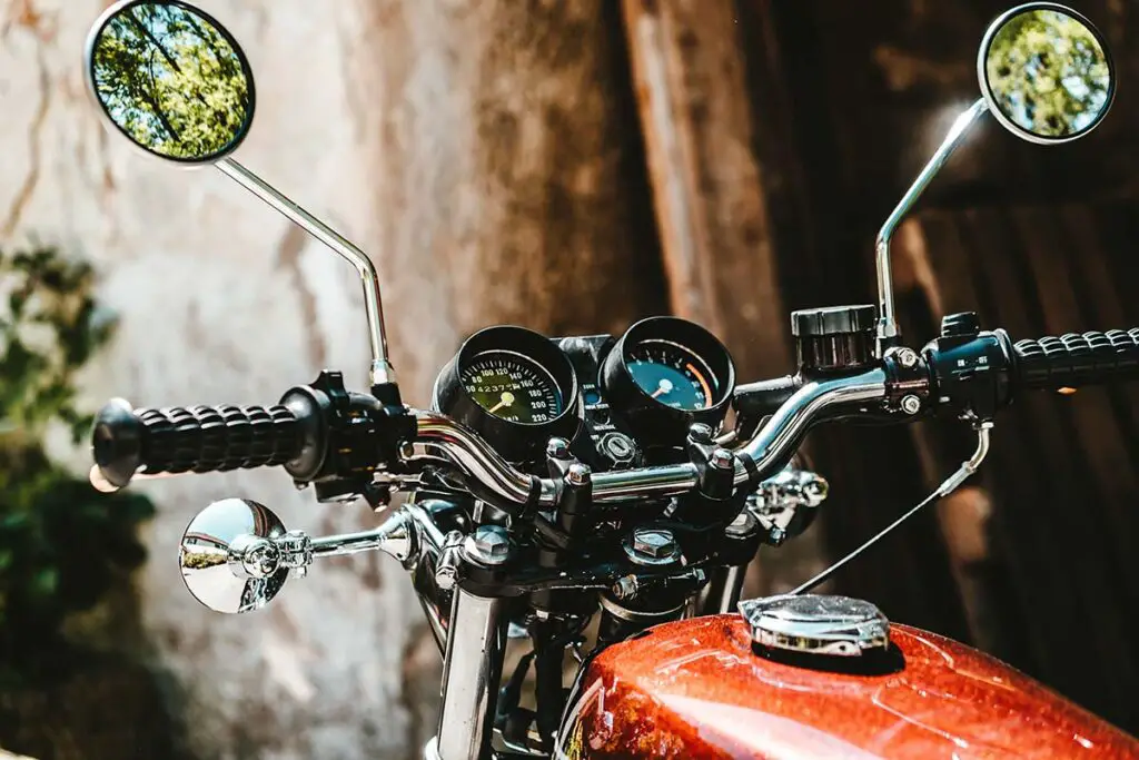 Motorcycle Gauges Up-Close