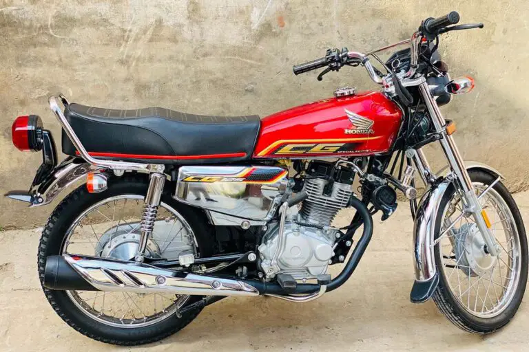 Honda CG125 Motorcycle (Specs and Review)
